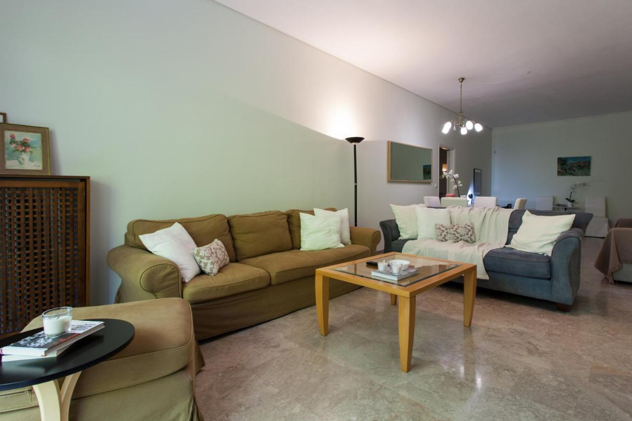 Lovely Apartment In Psychiko - Renovation May 2025 Athen Eksteriør bilde