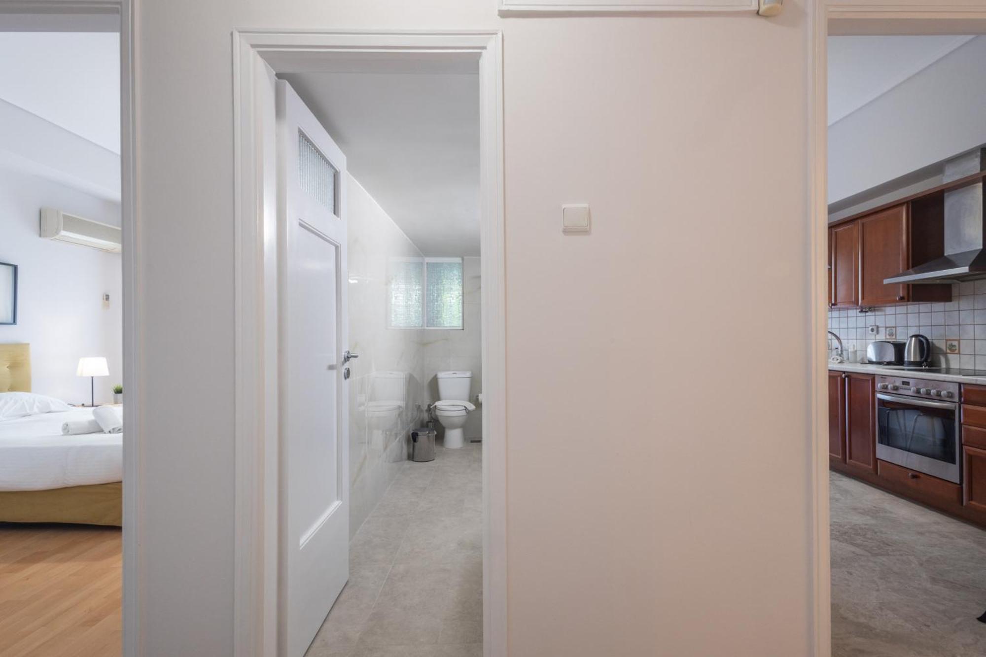 Lovely Apartment In Psychiko - Renovation May 2025 Athen Eksteriør bilde