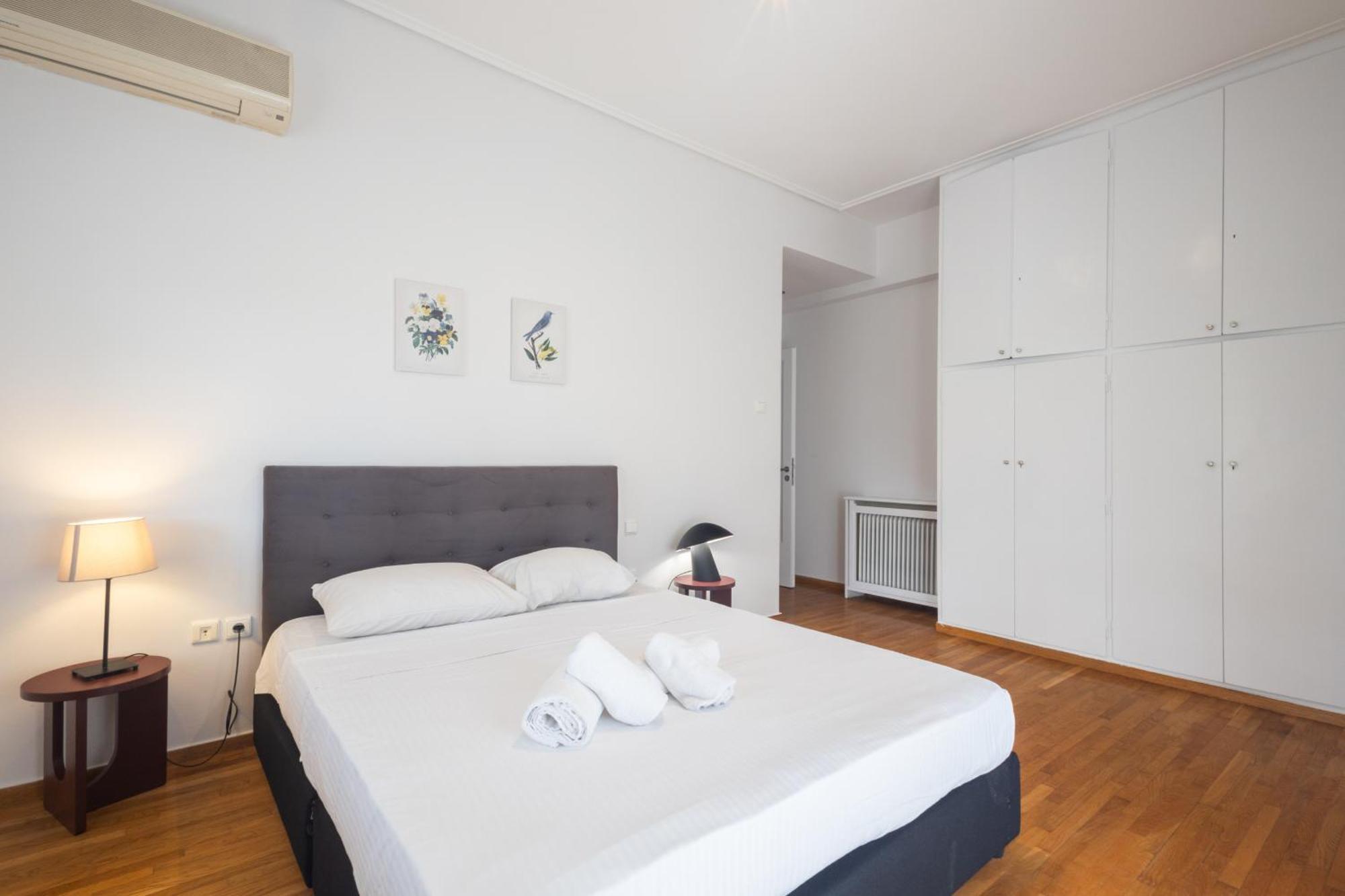 Lovely Apartment In Psychiko - Renovation May 2025 Athen Eksteriør bilde